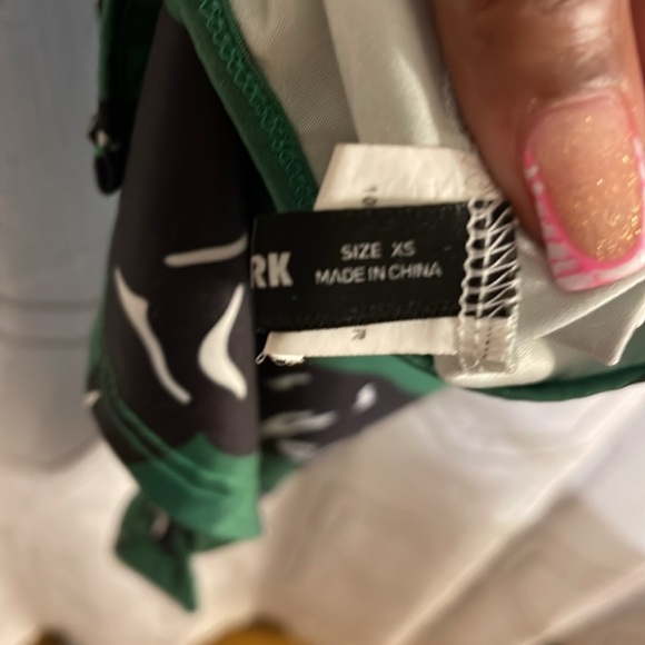 NWOT Women’s XS Maxi Dress Black/Green/White Chain Straps HIGH LEG SPLIT - Picture 7 of 9